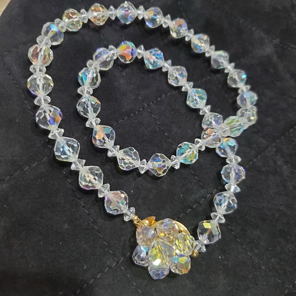 Vintage Iridescent Glass Crystal Beaded Necklace - Picture 3 of 12